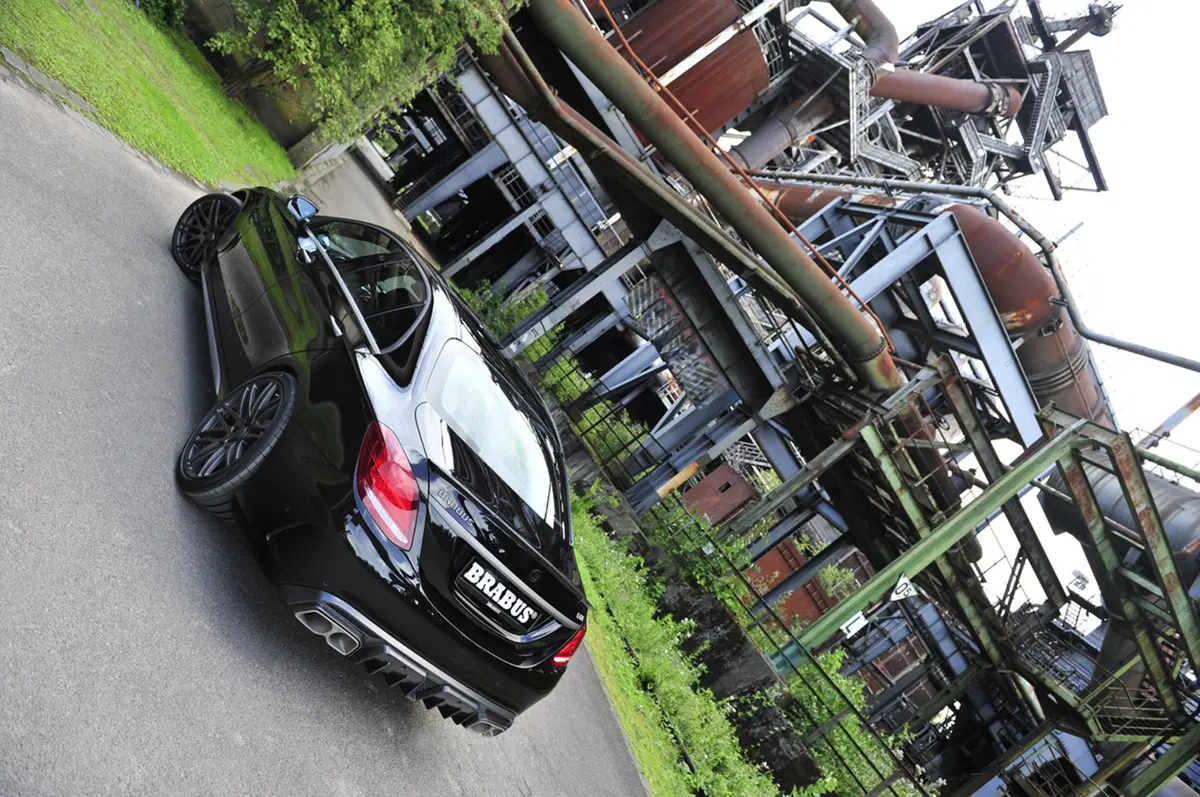 Brabus C600 E: AMG all'ennesima potenza (9)
