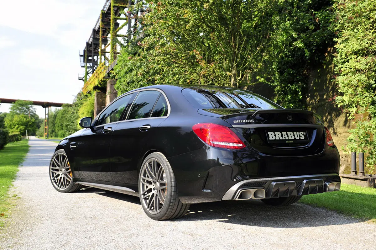 Brabus C600 E: AMG all'ennesima potenza (26)