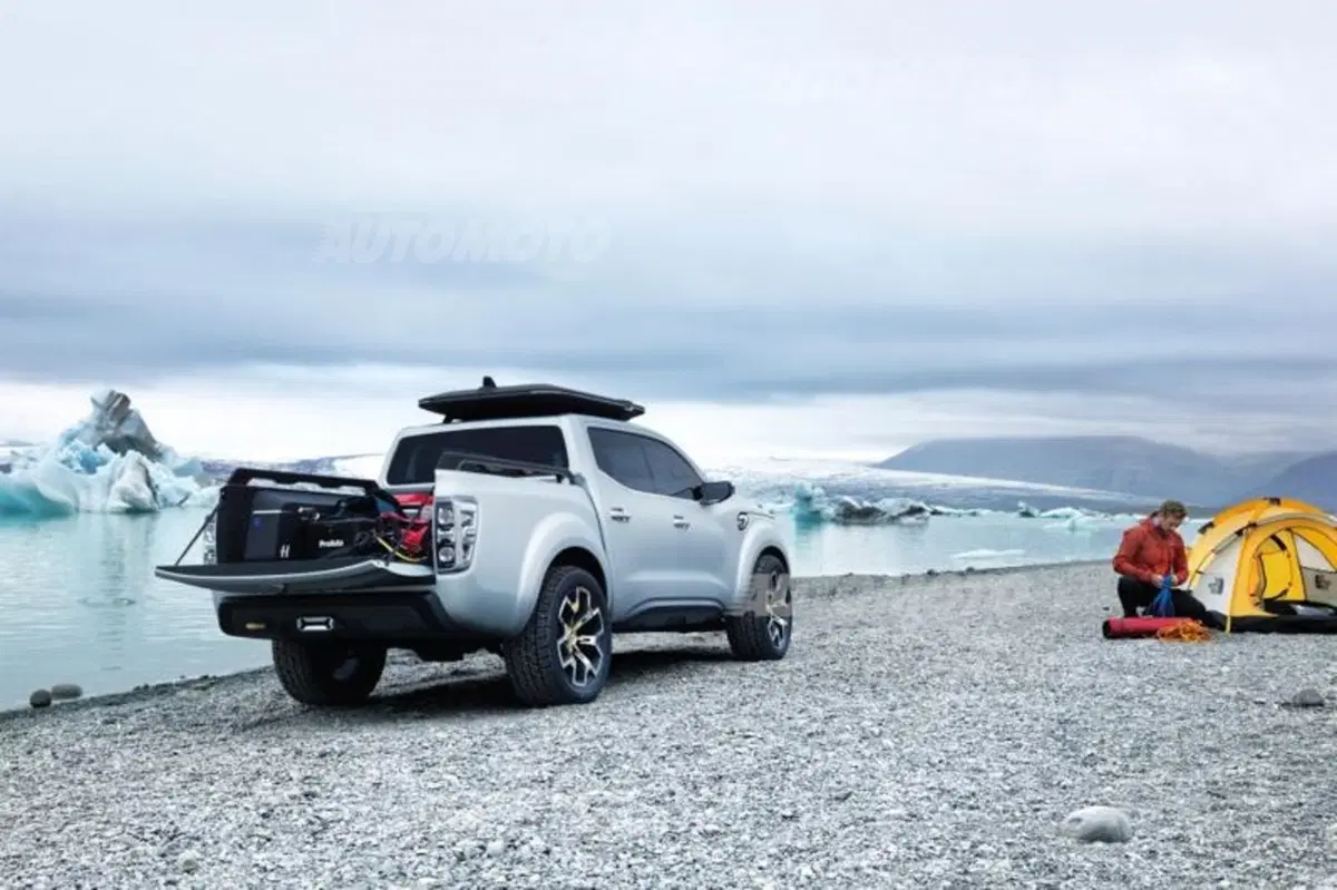 Renault Alaskan Concept, un pick up nel futuro della Losanga (2)