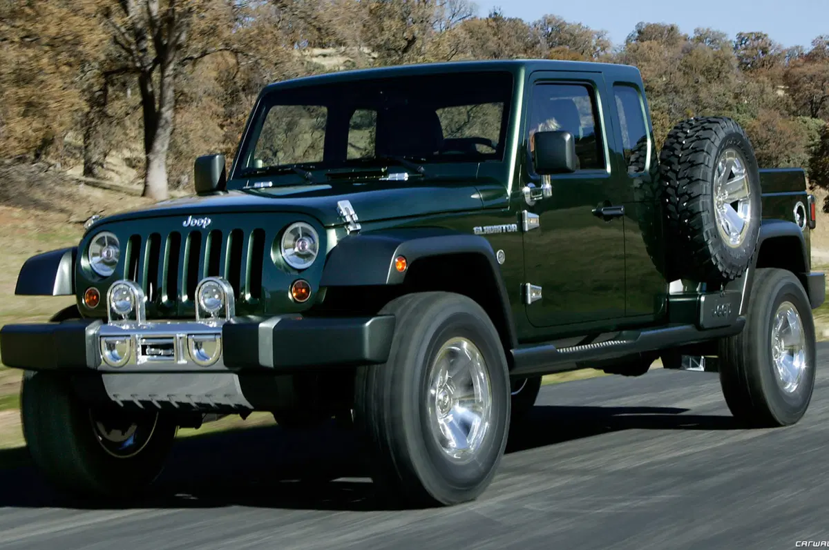 Jeep Wrangler, la prossima sarà anche pick-up
