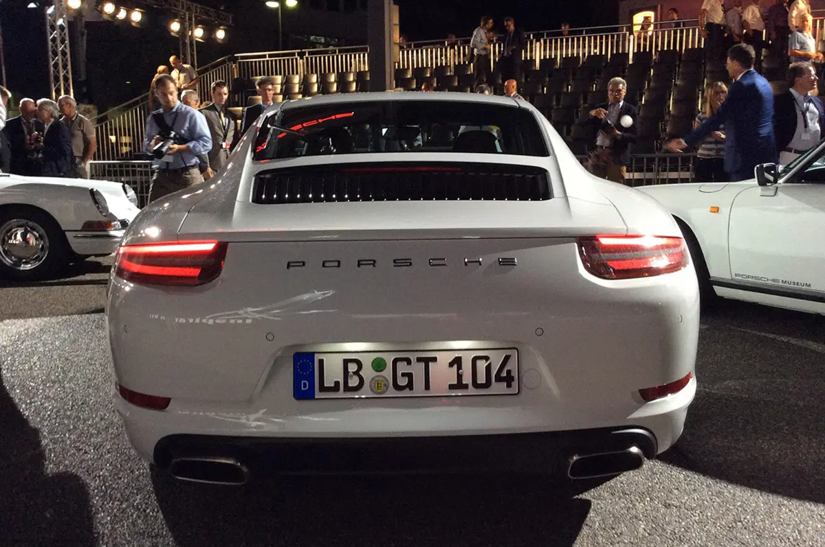 Porsche e-hybrid: sportività ed ecologia (20)