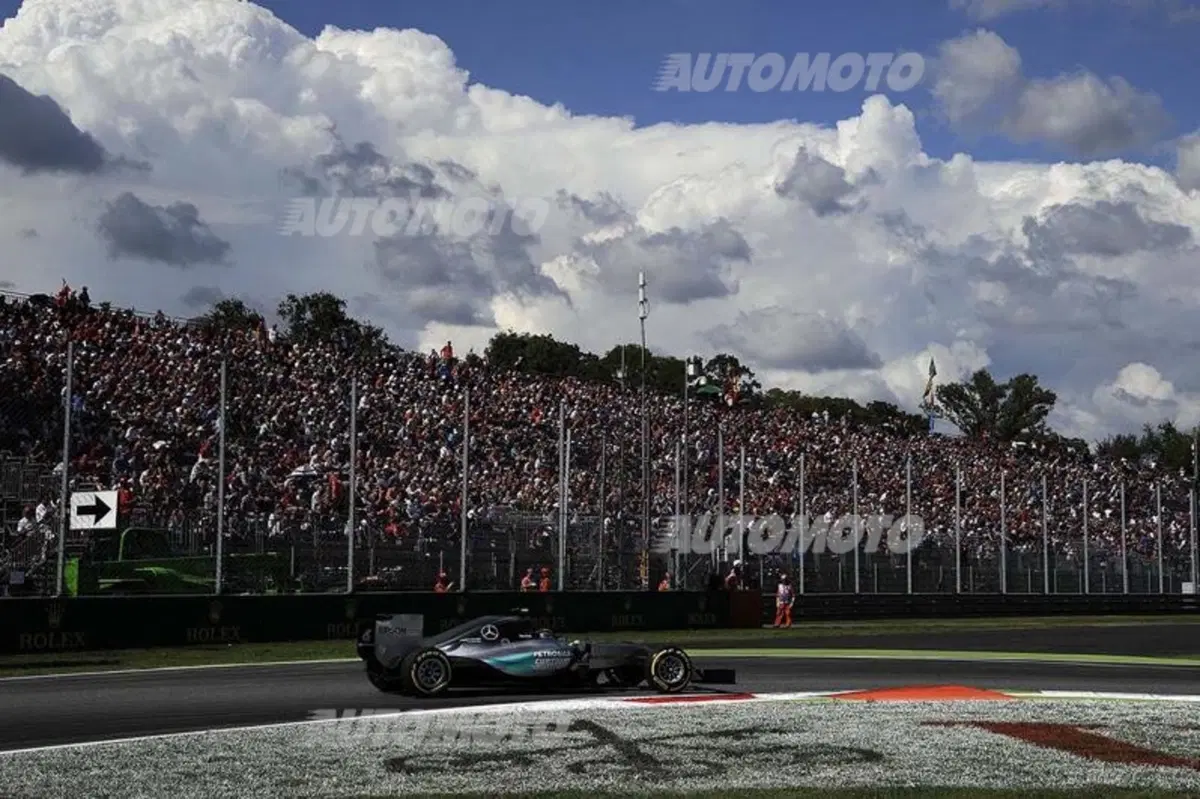 F1, Gp Italia 2015: Hamilton in pole, Raikkonen e Vettel secondo e terzo (40)