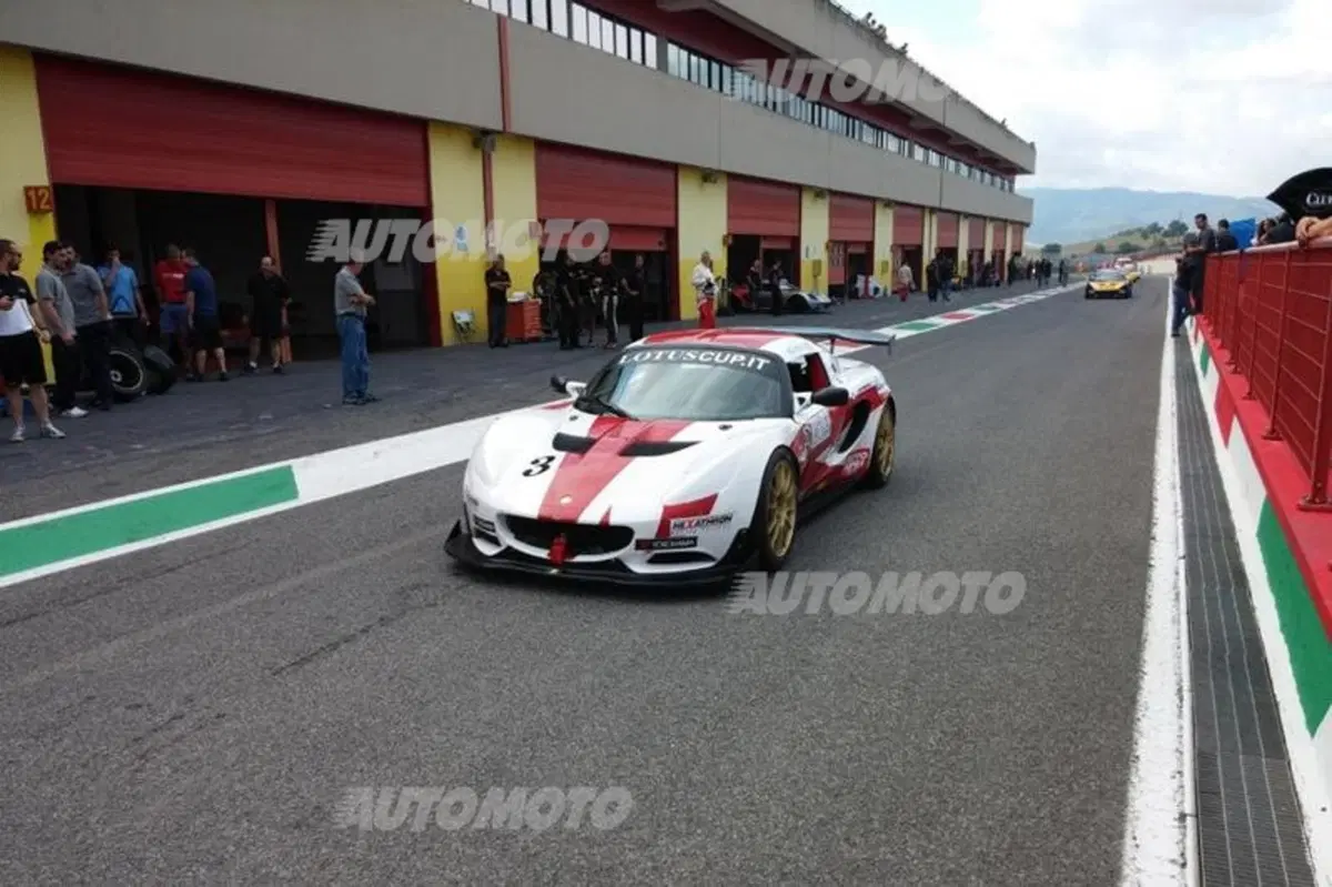 Lotus Cup Italia, vittoria al debutto per Marco Melandri al Mugello (8)