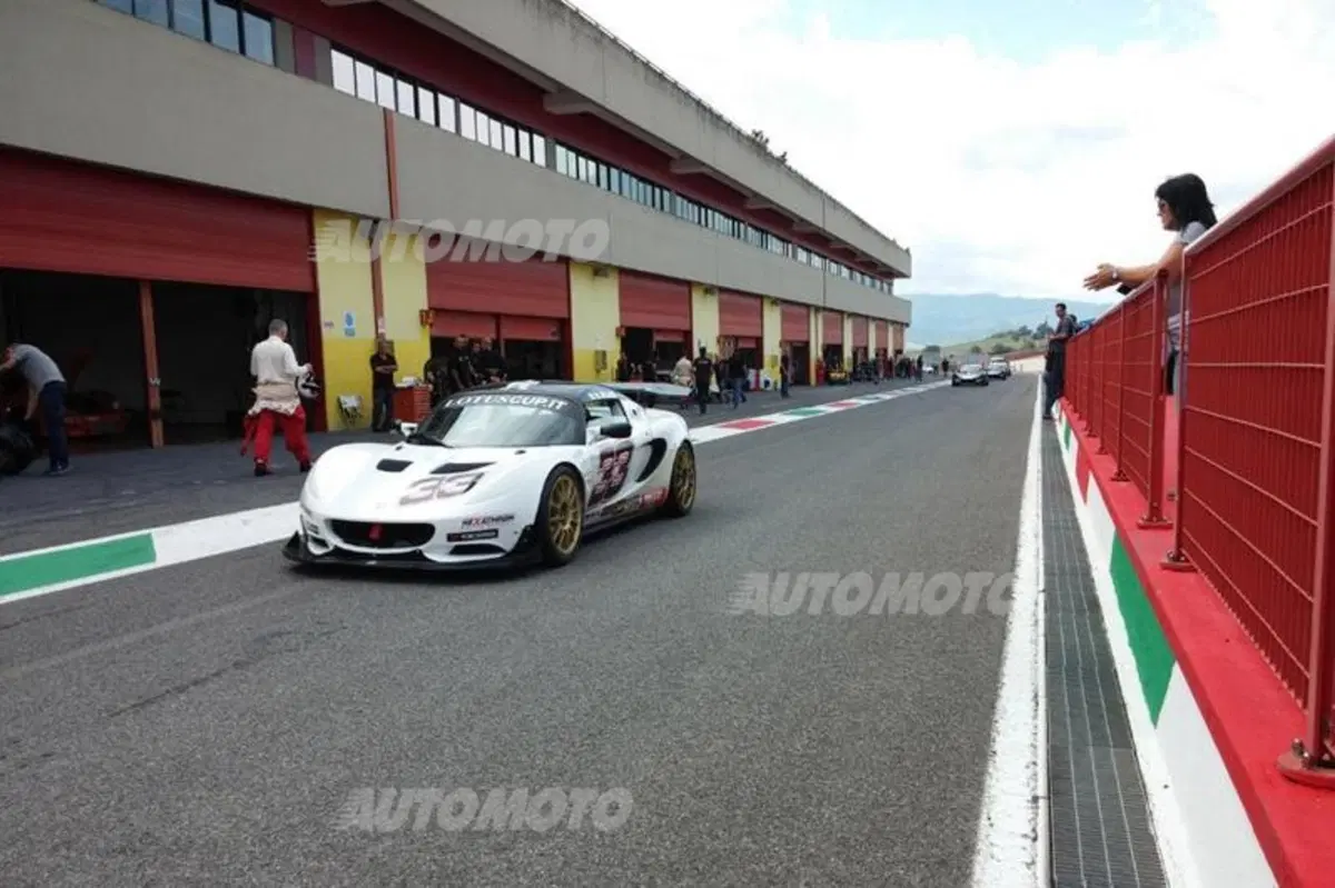 Lotus Cup Italia, vittoria al debutto per Marco Melandri al Mugello (11)