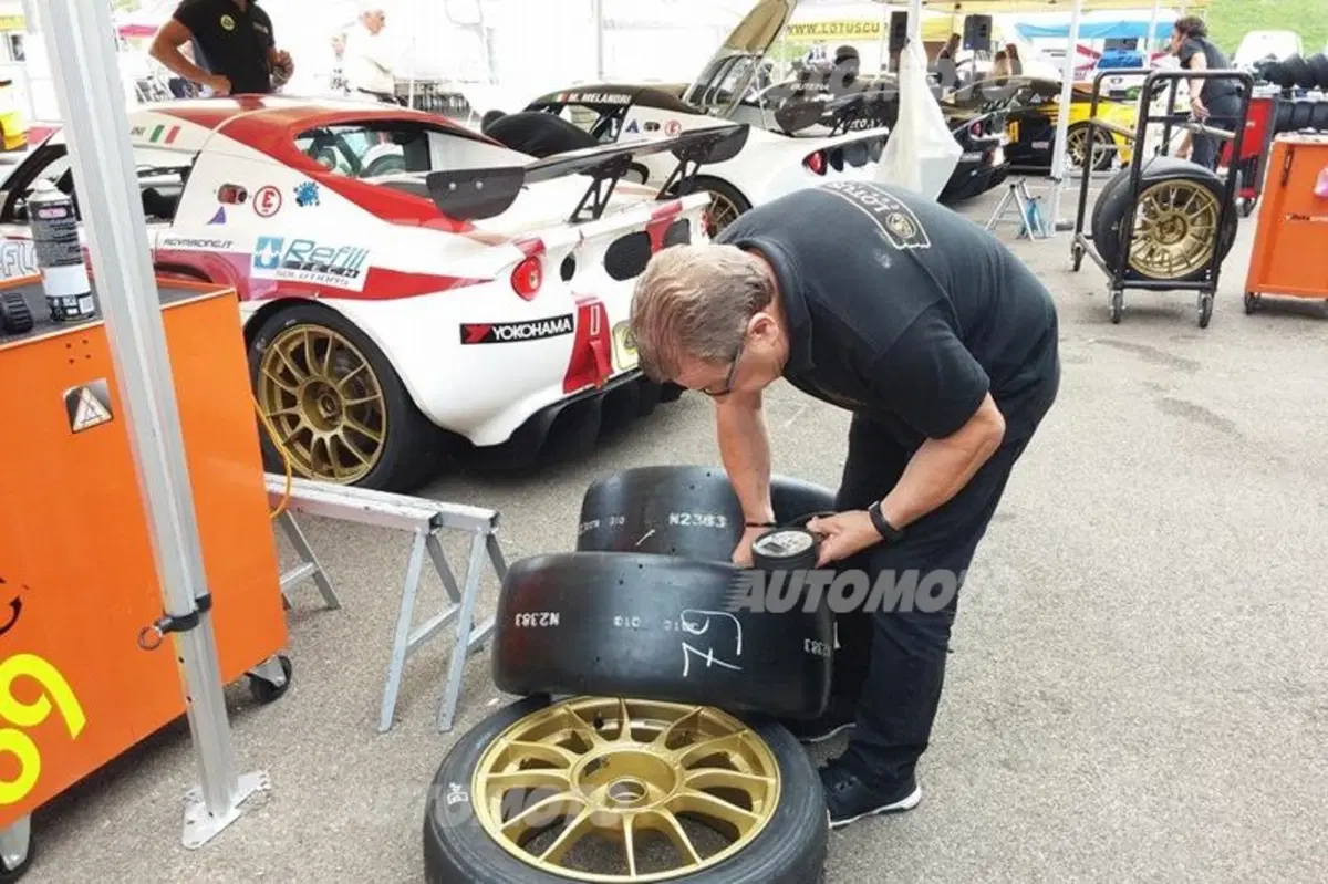 Lotus Cup Italia, vittoria al debutto per Marco Melandri al Mugello (12)