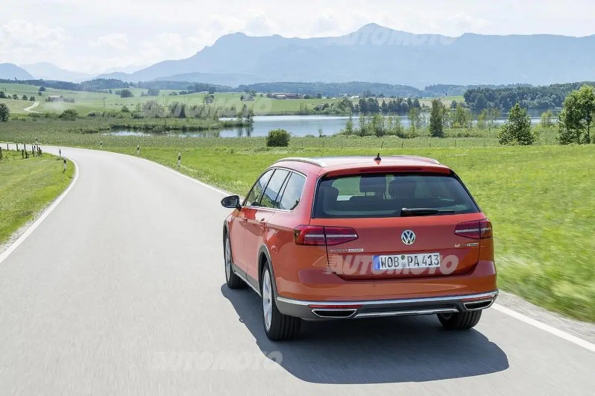 Volkswagen Passat Alltrack (19)