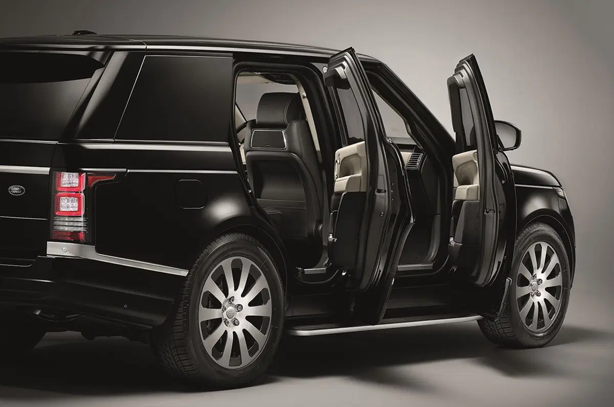 Range Rover Sentinel: corazza a prova di bomba (2)