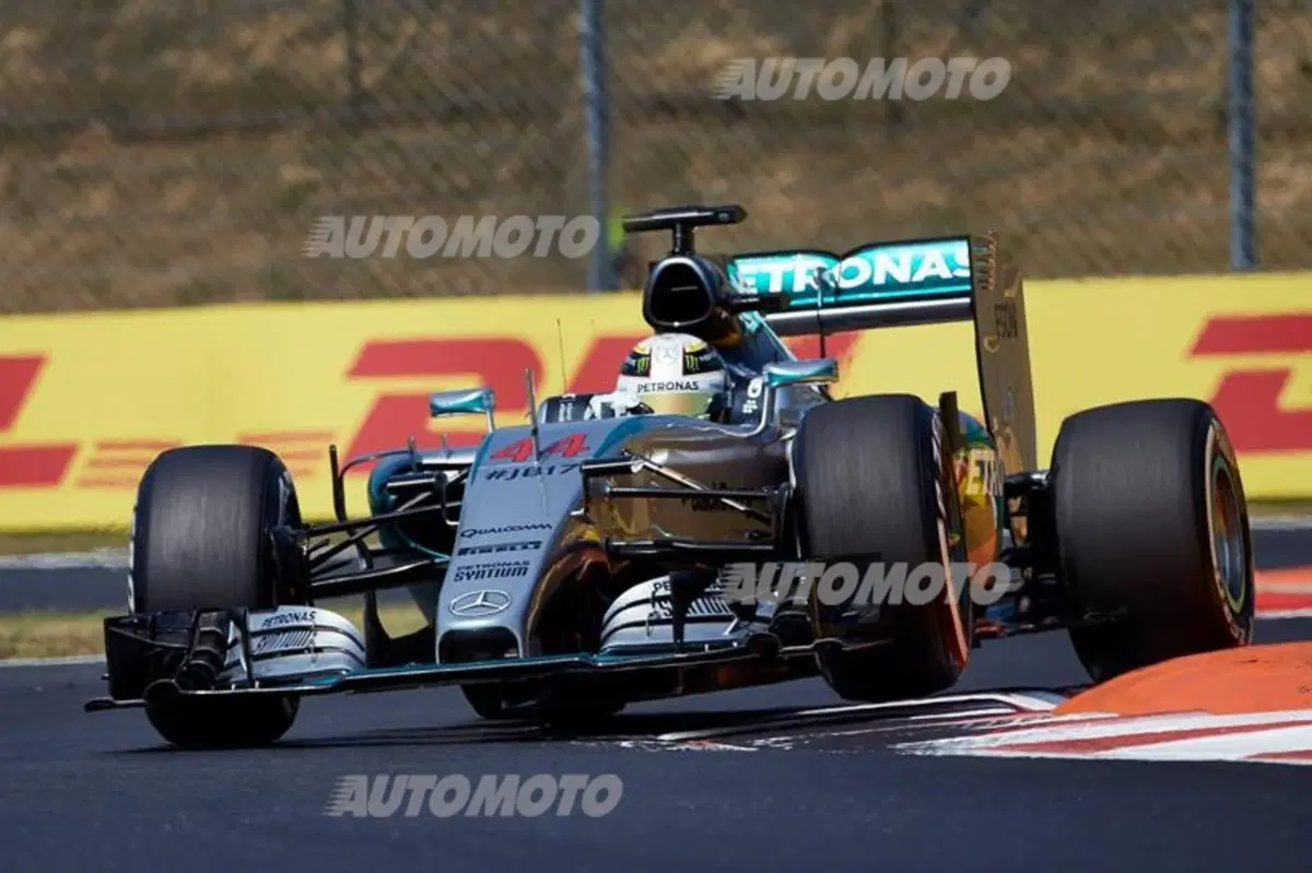 Hamilton: «La passione Ferrari scorre nelle vene degli Italiani. Li ammiro» (3)