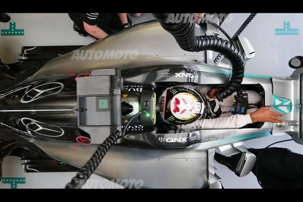 Hamilton: «La passione Ferrari scorre nelle vene degli Italiani. Li ammiro» (8)
