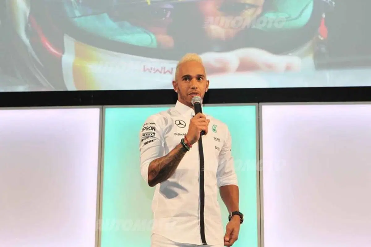 Hamilton: «La passione Ferrari scorre nelle vene degli Italiani. Li ammiro» (25)