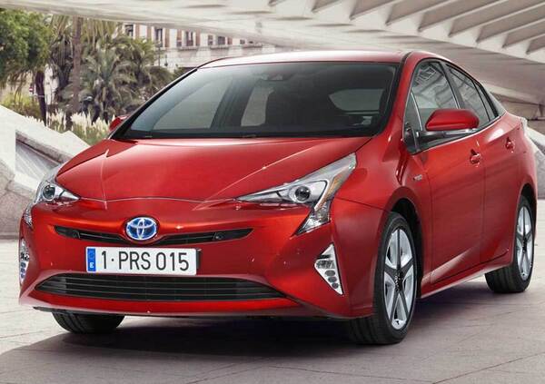 Nuova Toyota Prius: ancora più eccentrica. I primi dettagli