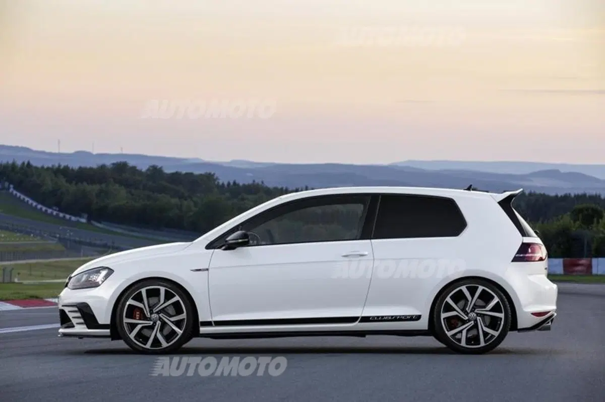 Volkswagen Golf GTI Clubsport: con 265 CV e overboost spaventa la "R" (17)