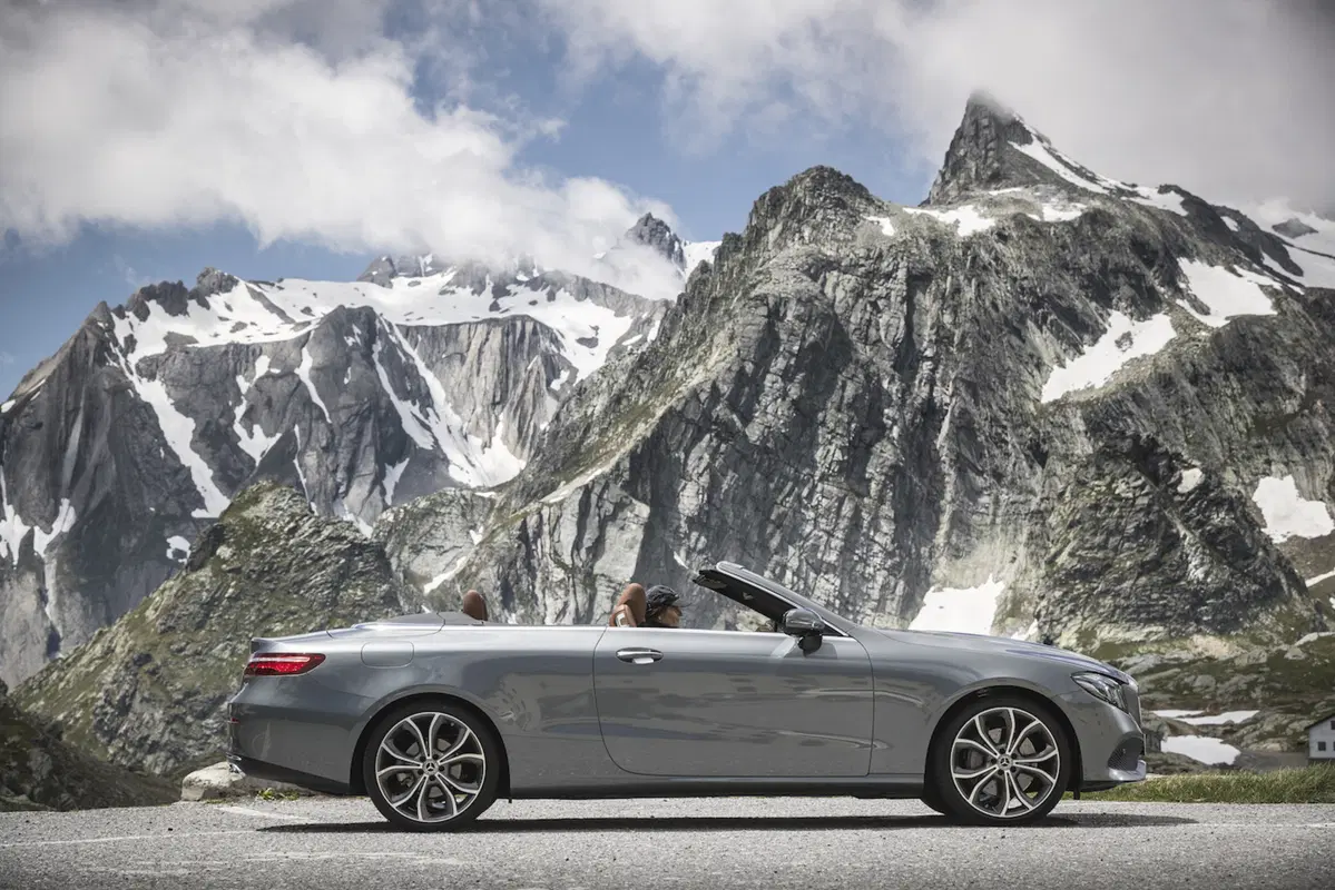 Mercedes Classe E Cabrio: per tetto il cielo (2)