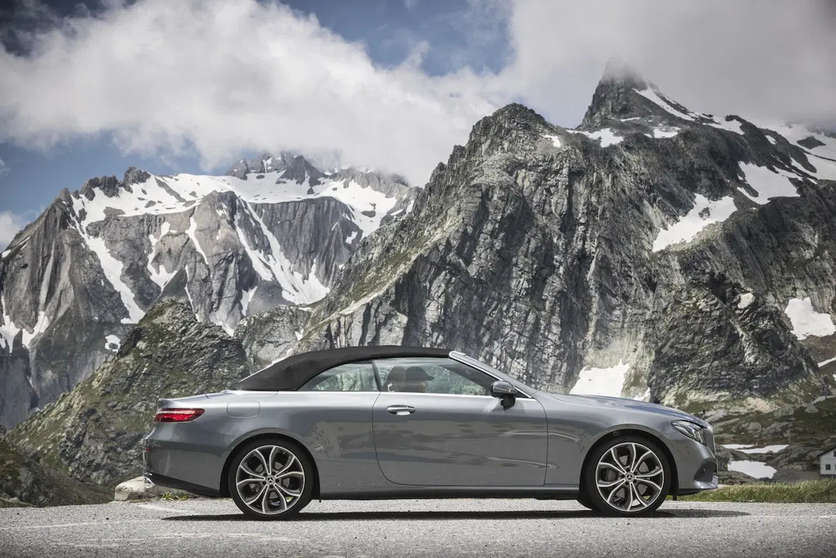 Mercedes Classe E Cabrio: per tetto il cielo (3)