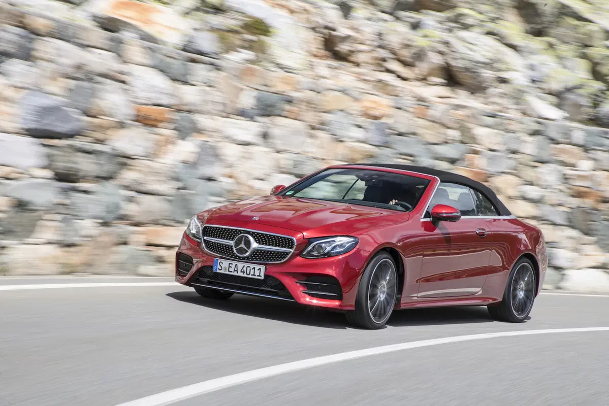 Mercedes Classe E Cabrio: per tetto il cielo (38)