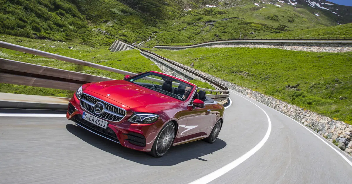 Mercedes Classe E Cabrio: per tetto il cielo