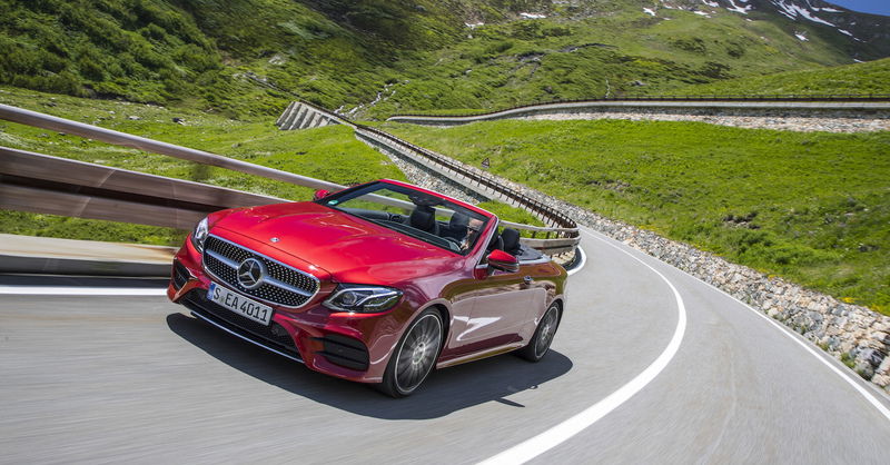 Mercedes Classe E Cabrio: per tetto il cielo