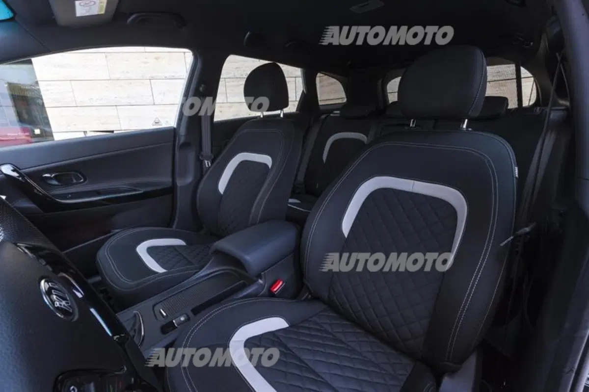Kia Cee'd restyling (31)