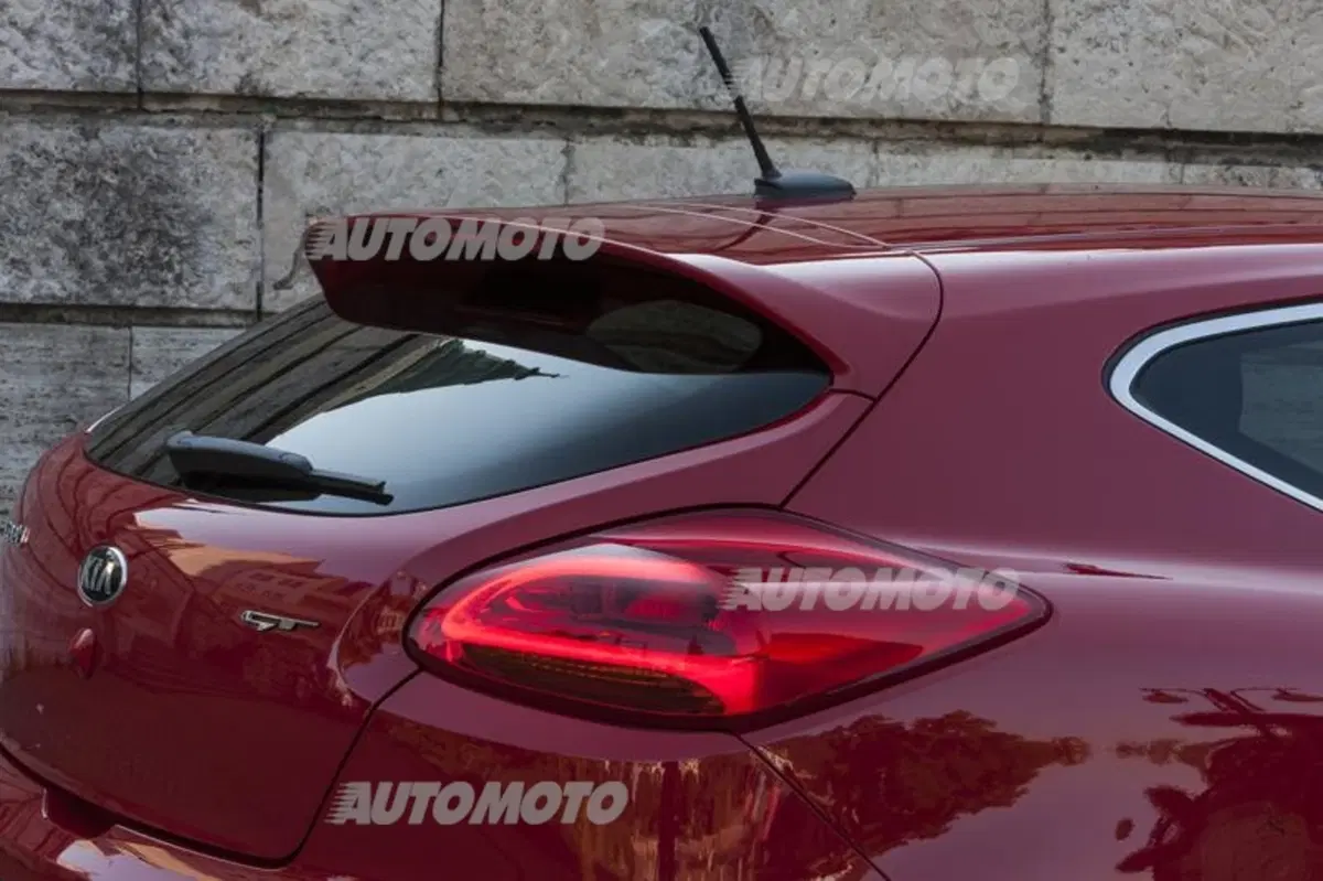 Kia Cee'd restyling (45)