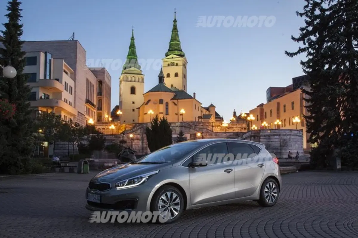 Kia Cee'd restyling (53)
