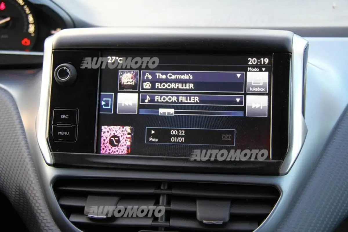 Peugeot 208 restyling (55)