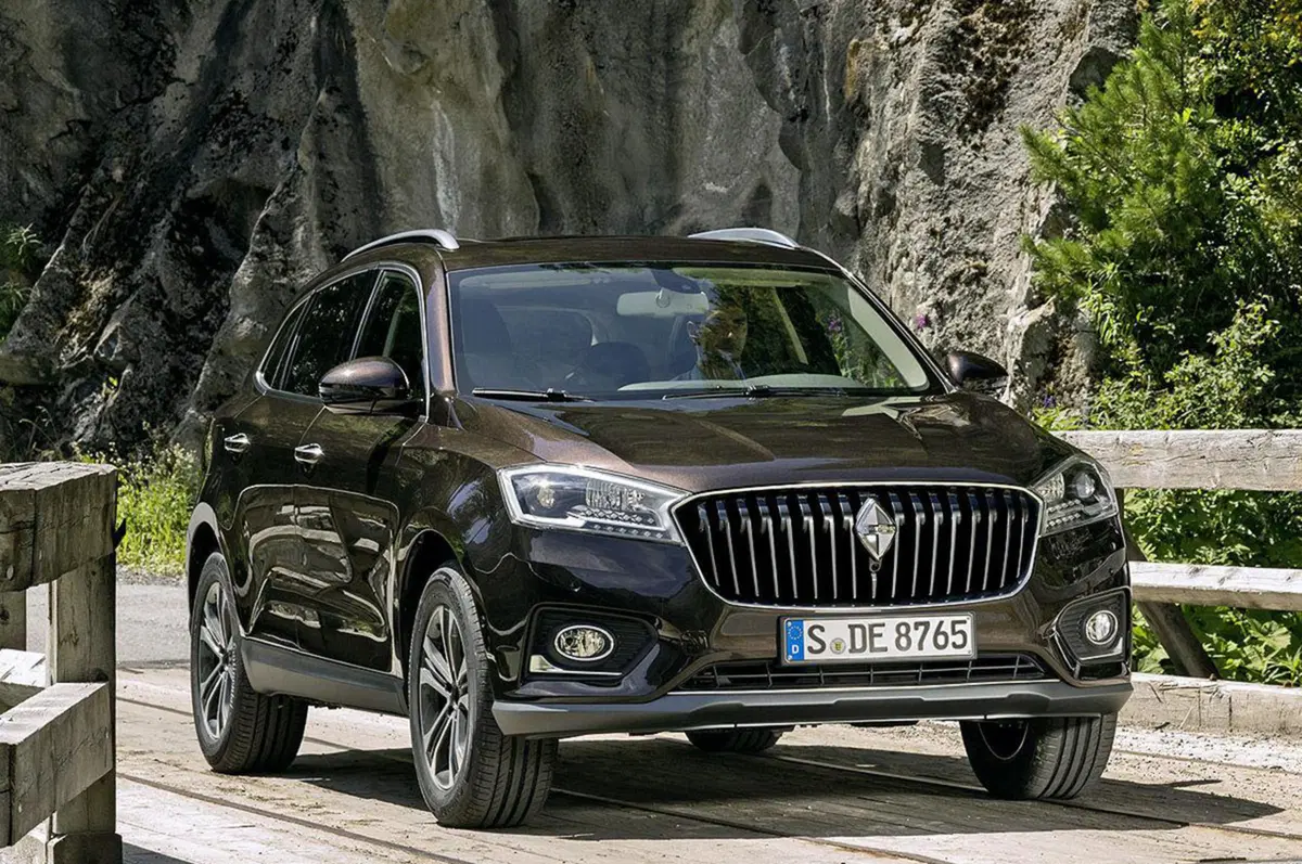 Borgward BX7: le prime immagini del SUV (3)