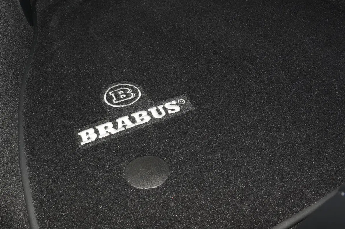 Brabus Mercedes-AMG GTS: V8 potenziato per raggiungere i 325 km/h (10)