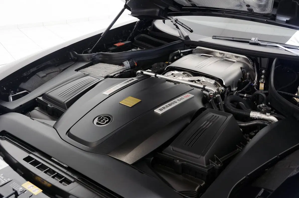 Brabus Mercedes-AMG GTS: V8 potenziato per raggiungere i 325 km/h (11)