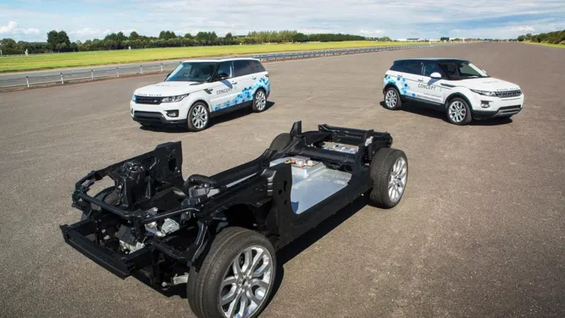 Land Rover e Jaguar electric Drive Module: nuove piattaforme per l'ibrido