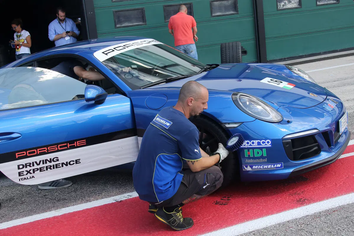 Porsche 911 GTS e Michelin Pilot Sport, in pista a Misano  (6)