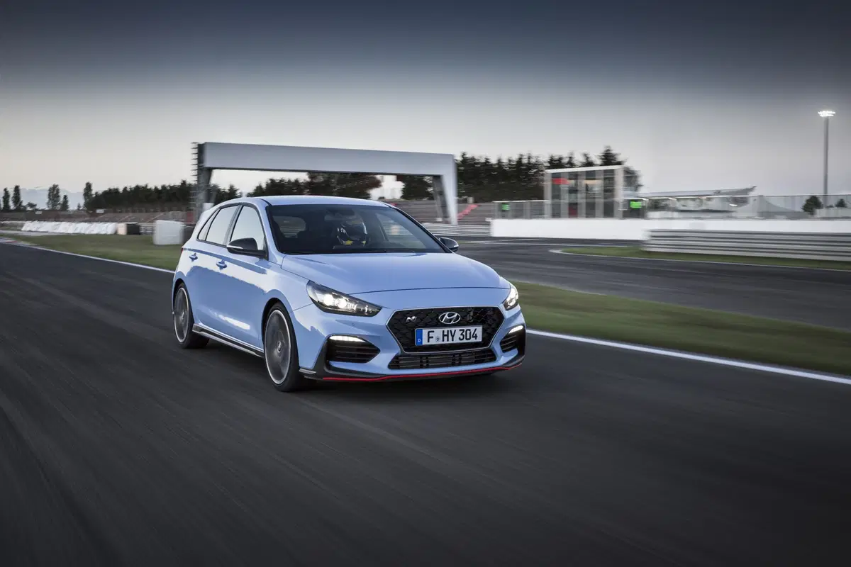 Hyundai i30 N, sportiva derivata dai rally [Video prime impressioni] (5)