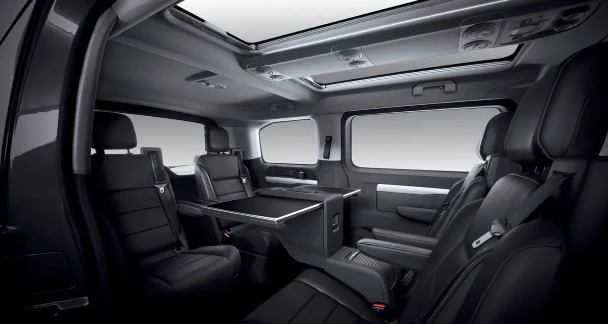 Peugeot Traveller: moderno e funzionale [Video Primo Test] (7)