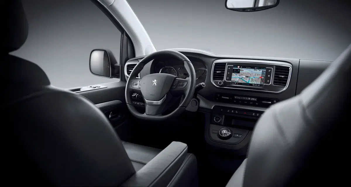 Peugeot Traveller: moderno e funzionale [Video Primo Test] (6)