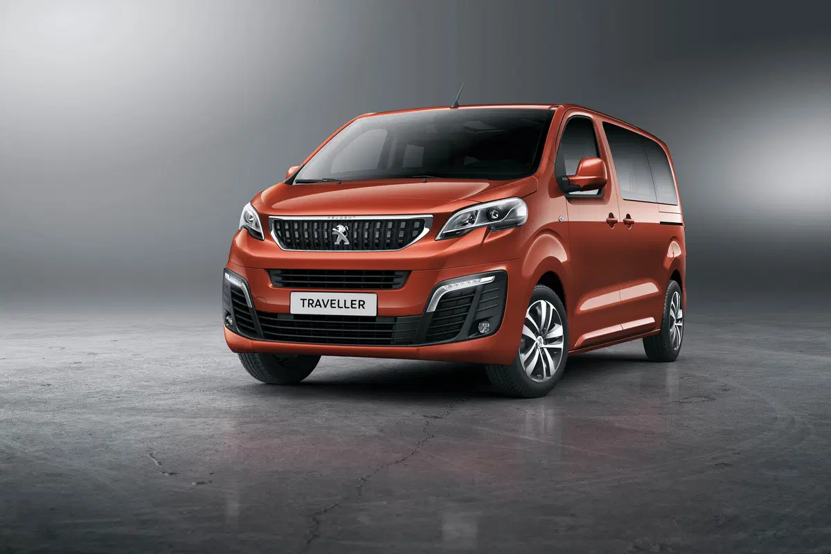 Peugeot Traveller: moderno e funzionale [Video Primo Test] (17)