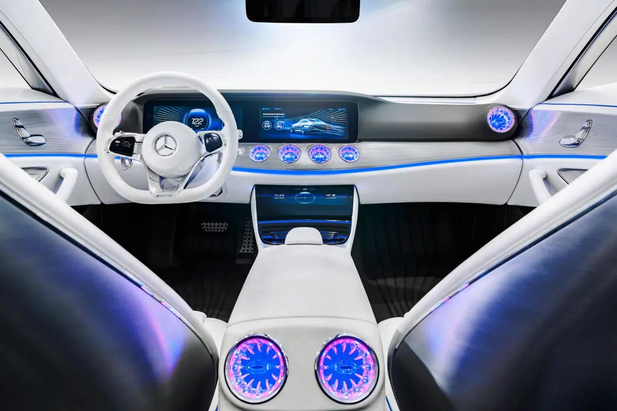 Mercedes Concept IAA: la base del nuovo lusso di Stoccarda (3)
