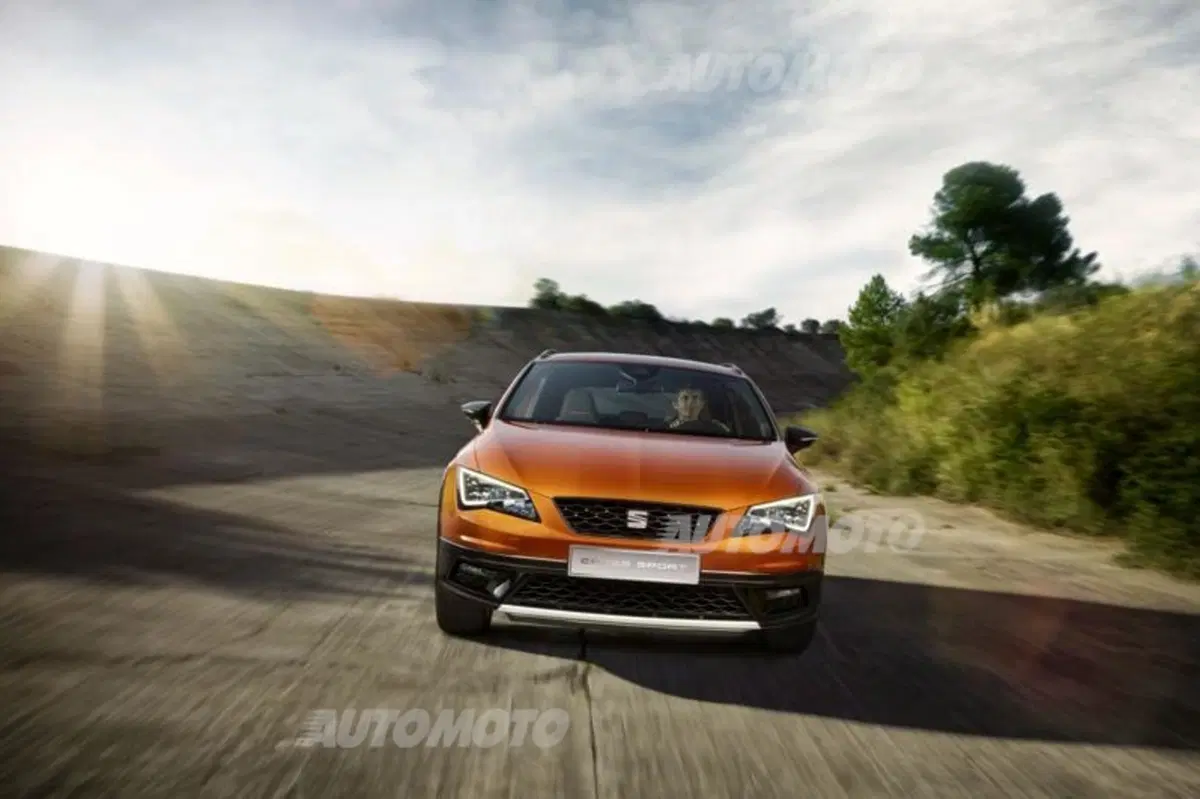 Seat Leon Cross Sport, la Cupra diventa SUV (2)