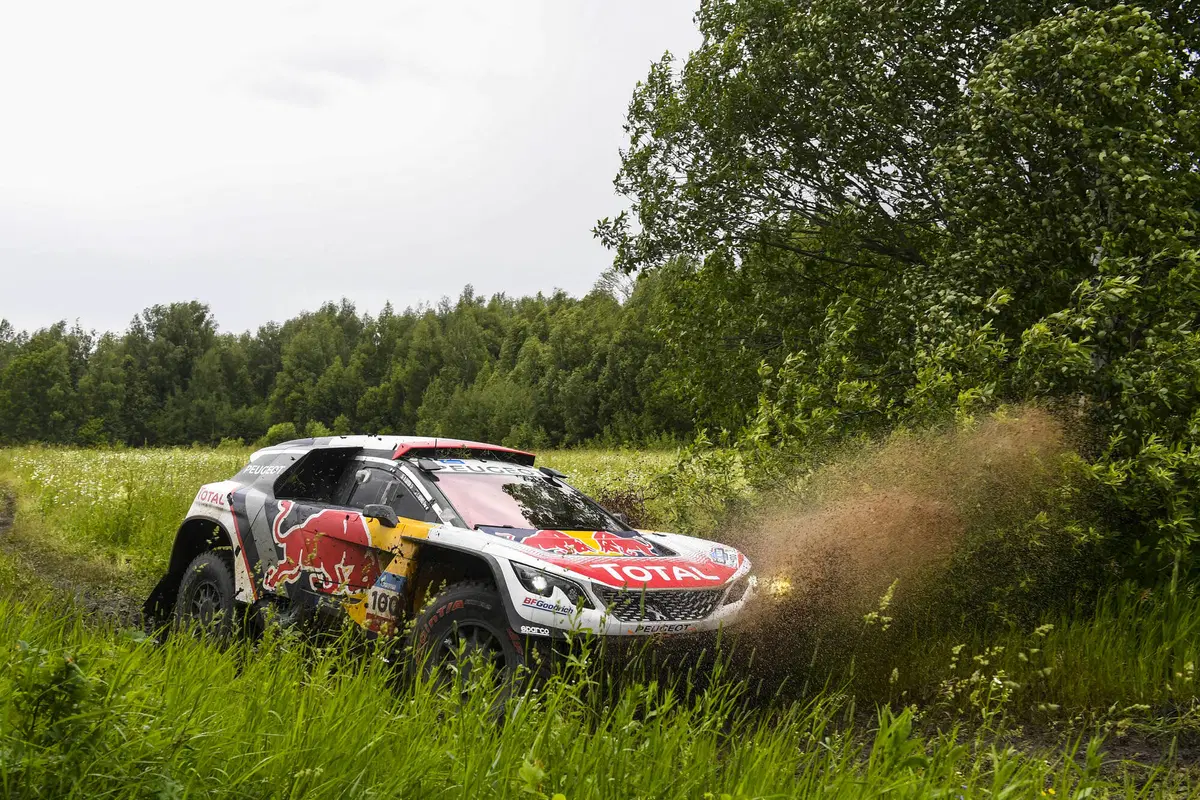 Silk Way Rally 2017. Loeb (Peugeot) “primissimo” a metà strada (5)