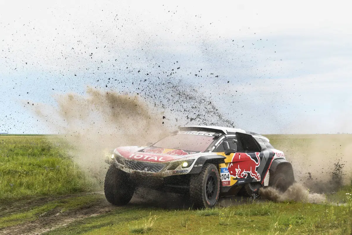 Silk Way Rally 2017. Loeb (Peugeot) “primissimo” a metà strada (6)
