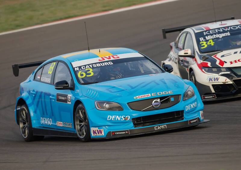 WTCC 2017, qualifiche Argentina: pole per Catsburg