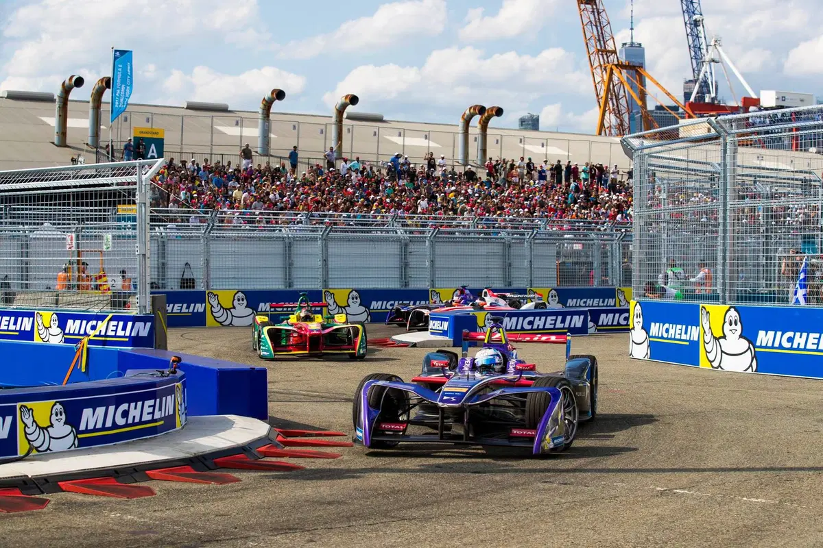 Formula E, ePrix di New York: pole (19)