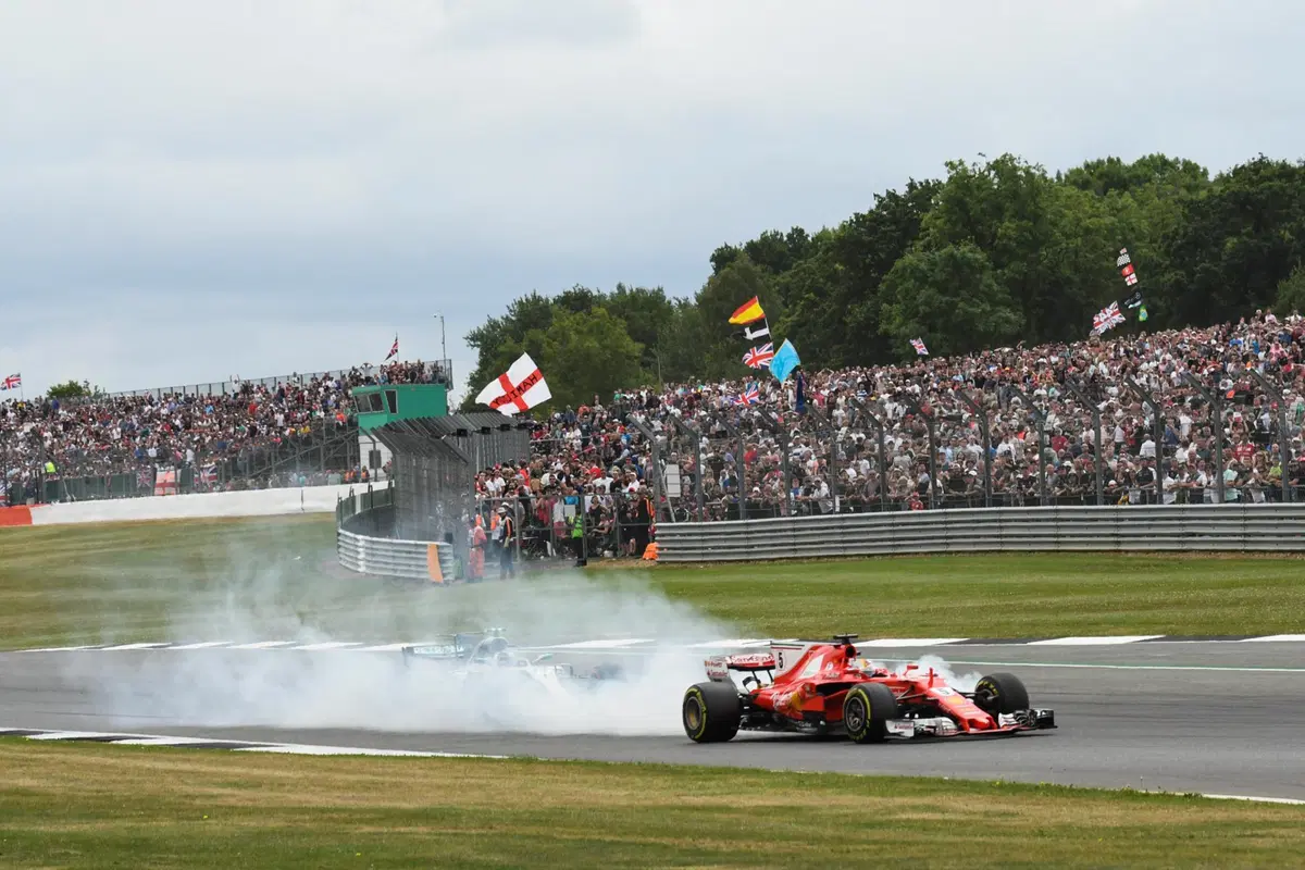 F1, GP Silverstone 2017: vince Hamilton. Terzo Raikkonen (26)