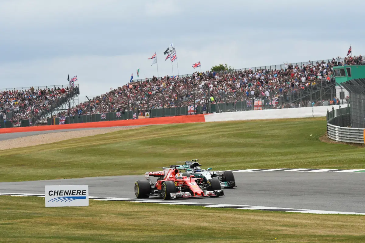 F1, GP Silverstone 2017: vince Hamilton. Terzo Raikkonen (23)