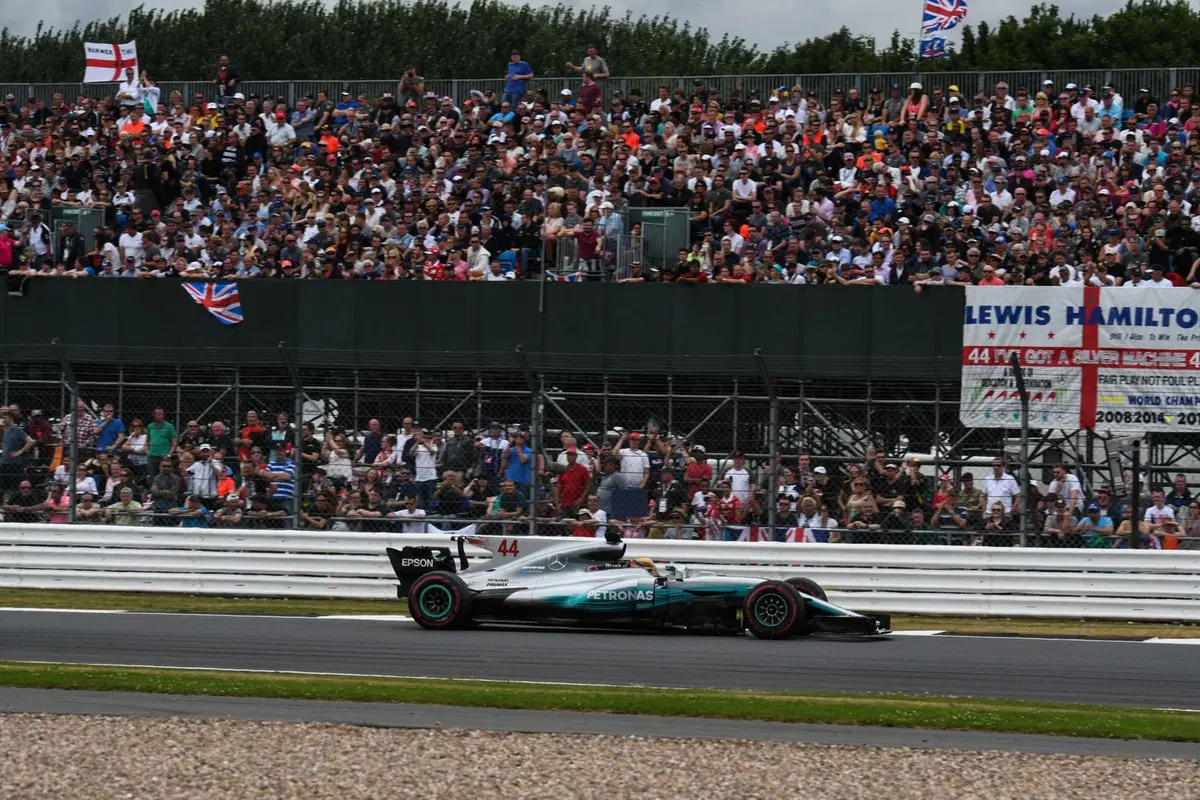 F1, GP Silverstone 2017: vince Hamilton. Terzo Raikkonen (34)