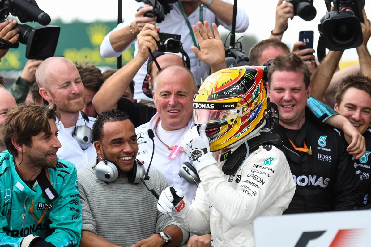 F1, GP Silverstone 2017: vince Hamilton. Terzo Raikkonen (39)