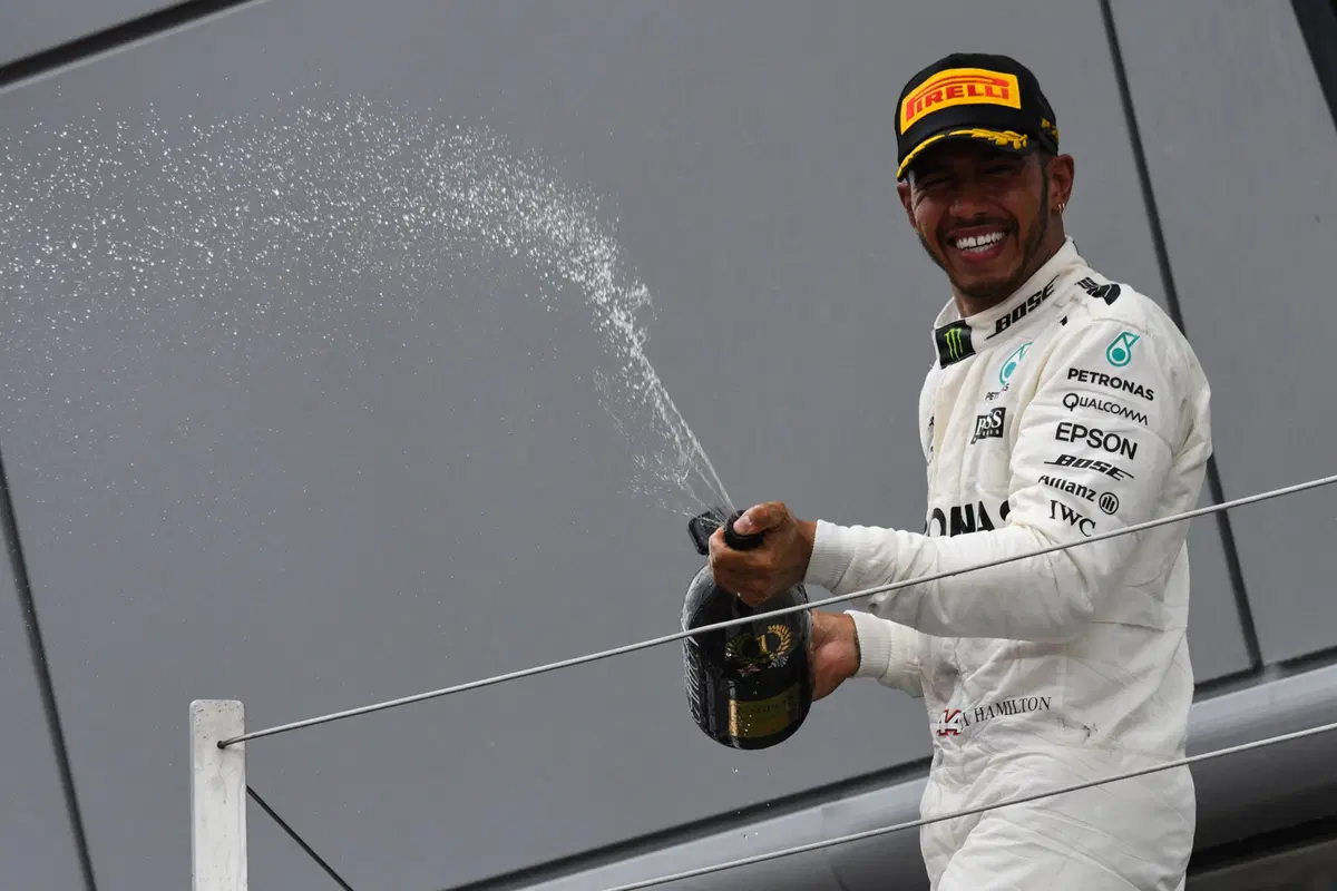 F1, GP Silverstone 2017: vince Hamilton. Terzo Raikkonen (54)