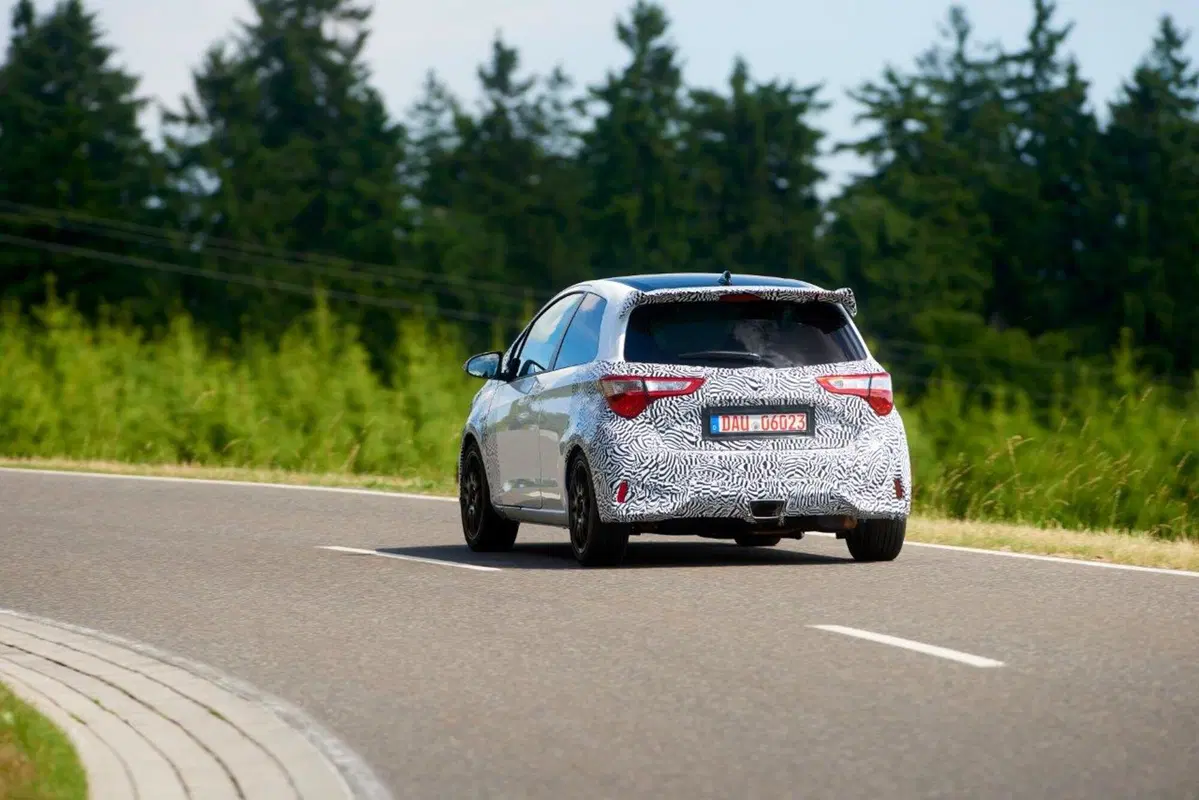 Toyota Yaris GRMN 2018, 212 CV con autobloccante e super sound firmati Gazoo Racing [Video Primo test] (13)