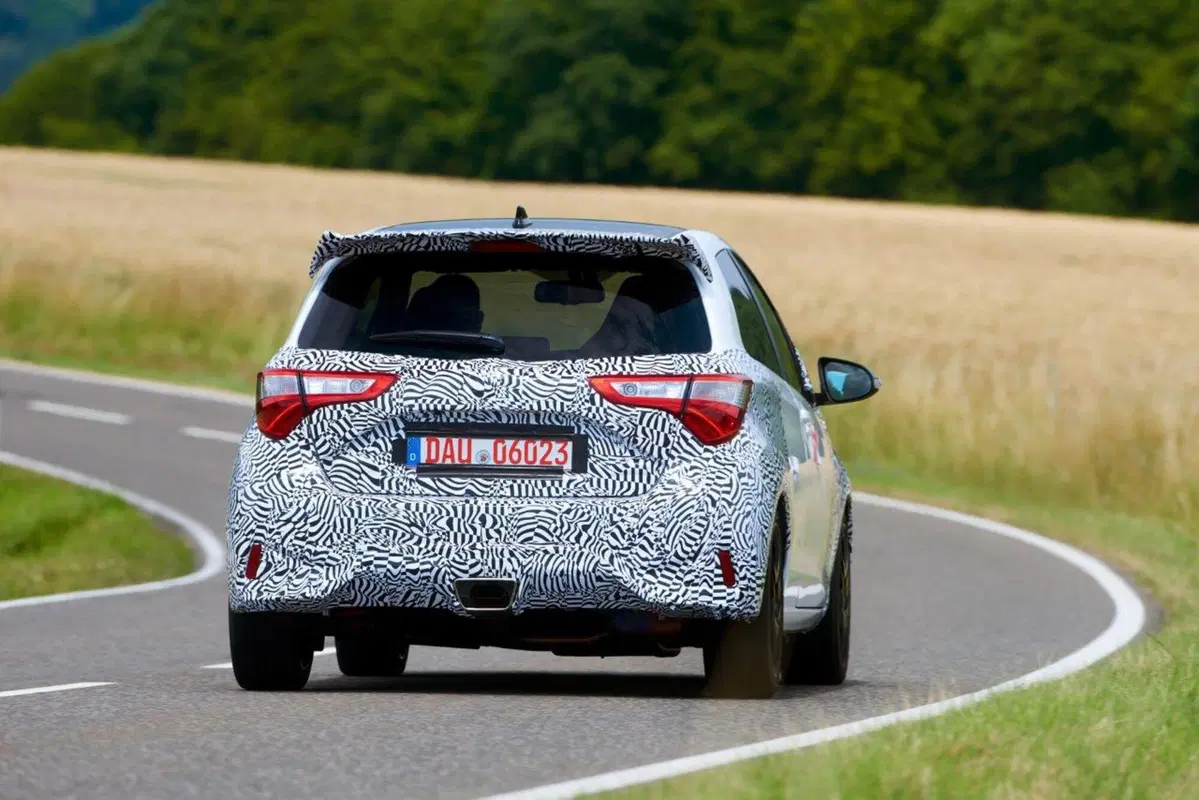 Toyota Yaris GRMN 2018, 212 CV con autobloccante e super sound firmati Gazoo Racing [Video Primo test] (2)