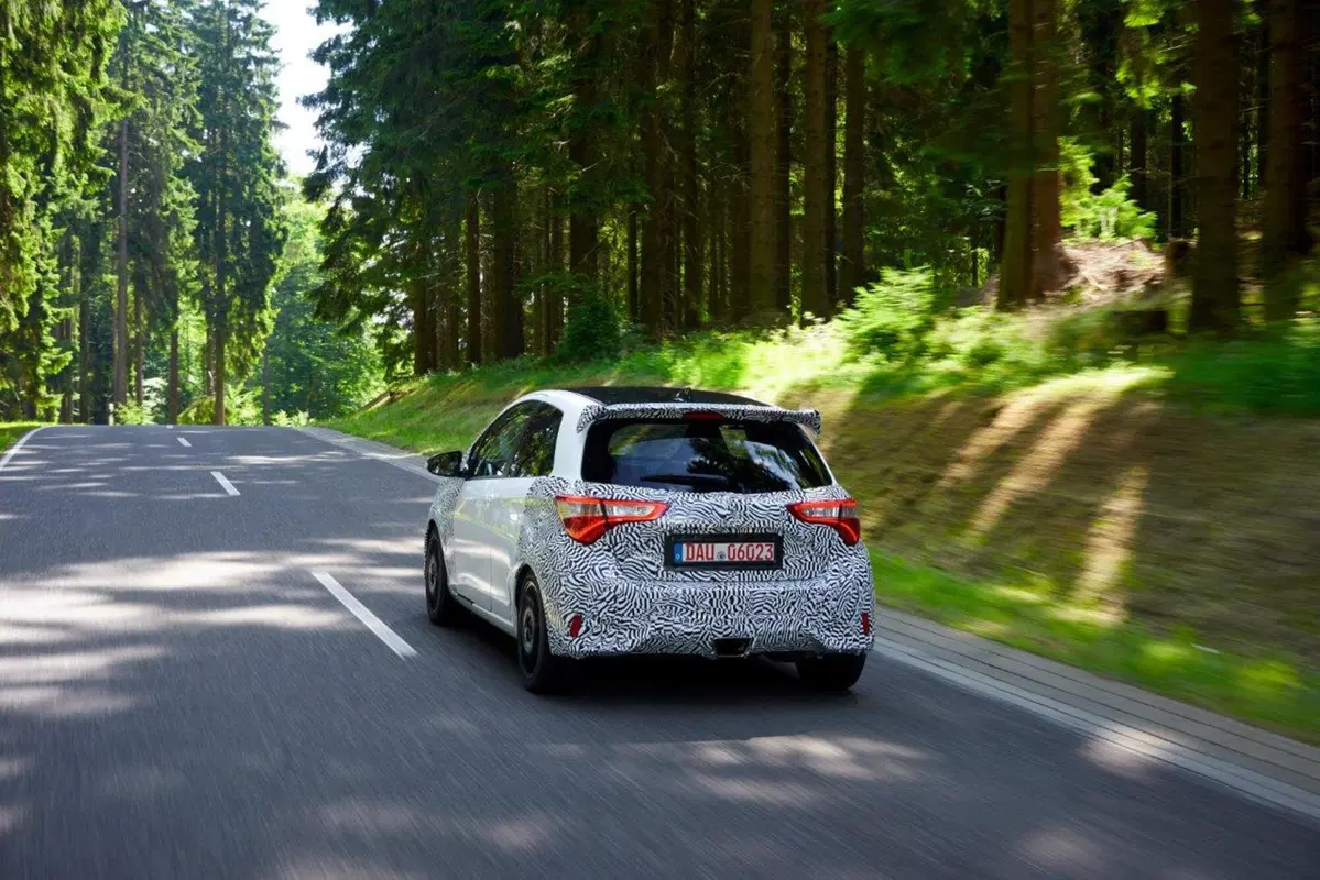 Toyota Yaris GRMN 2018, 212 CV con autobloccante e super sound firmati Gazoo Racing [Video Primo test] (25)