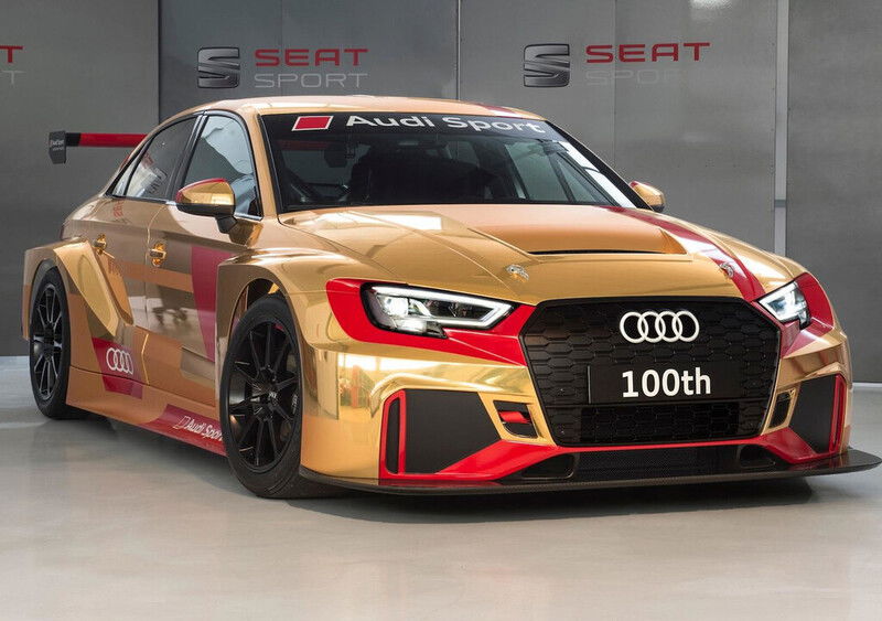 Una Audi RS3 LMS tutta d&#039;oro