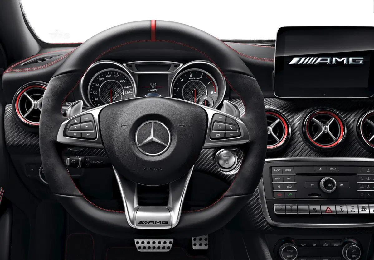 A 45 4MATIC “Edition 50“ per i 50 anni di Mercedes-AMG (7)